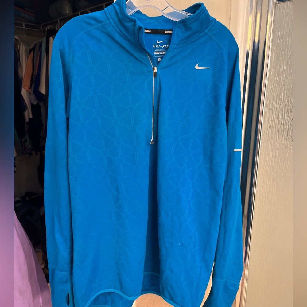 Men’s Nike Running 1/4 zip blue. Size L
